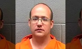 آزارو و اذیت بی رحمانه یک کودک در سرویس بهداشتی رستوران