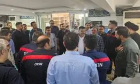 کارگران اکسین خالق حماسه‌های بی نظیر هستند/ جمعه پای صندوق های رأی حضور حداکثری خواهیم داشت
