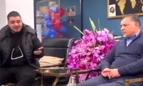 اجرای اختصاصی و زنده آرون افشار برای علی دایی/ ویدئو
