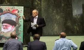 تصاویری از شوخی مسعود پزشکیان با برخی نمایندگان
