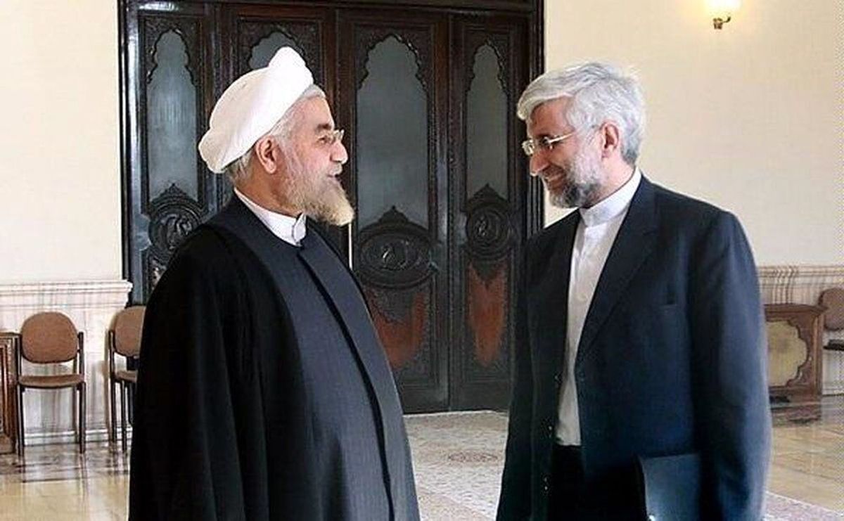 مردم خیلی وقت است از روحانی و جلیلی خسته شده‌اند/ اقوام جلیلی روی صدا و سیما چنبره زده‌اند!