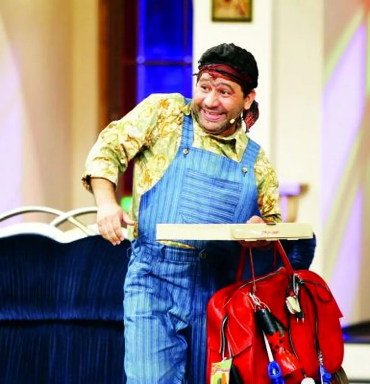 مهران مدیری باز هم از مدیران انتقاد کرد