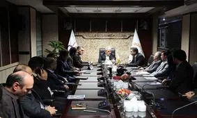 تاکید مدیرعامل بانک ملی ایران بر لزوم توسعه خدمات الکترونیکی