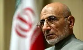 دشمن به دنبال استحاله دانشجویان است/ دولت و مجلس نسبت به اکثریت و اقلیت مسؤولند