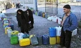 توزیع نفت در مناطق زلزله‌زده به صورت رایگان