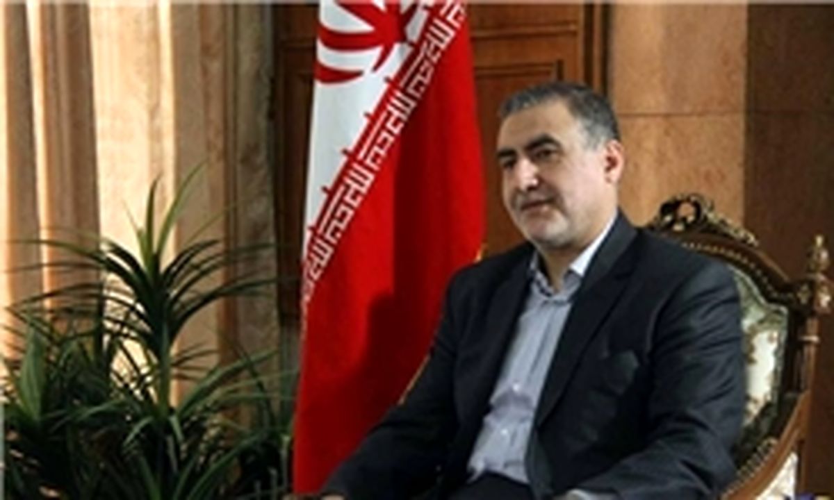 پیشنهاد فراکسیون نمایندگان ولایی برای انصراف نمایندگان از افزایش 10 درصدی حقوق