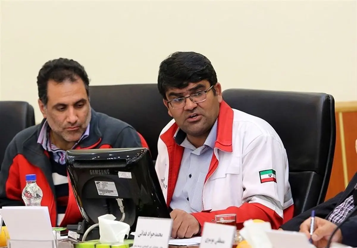 بیش از ۲ هزار چادر در بین مردم زلزله‌زده کرمان توزیع شد