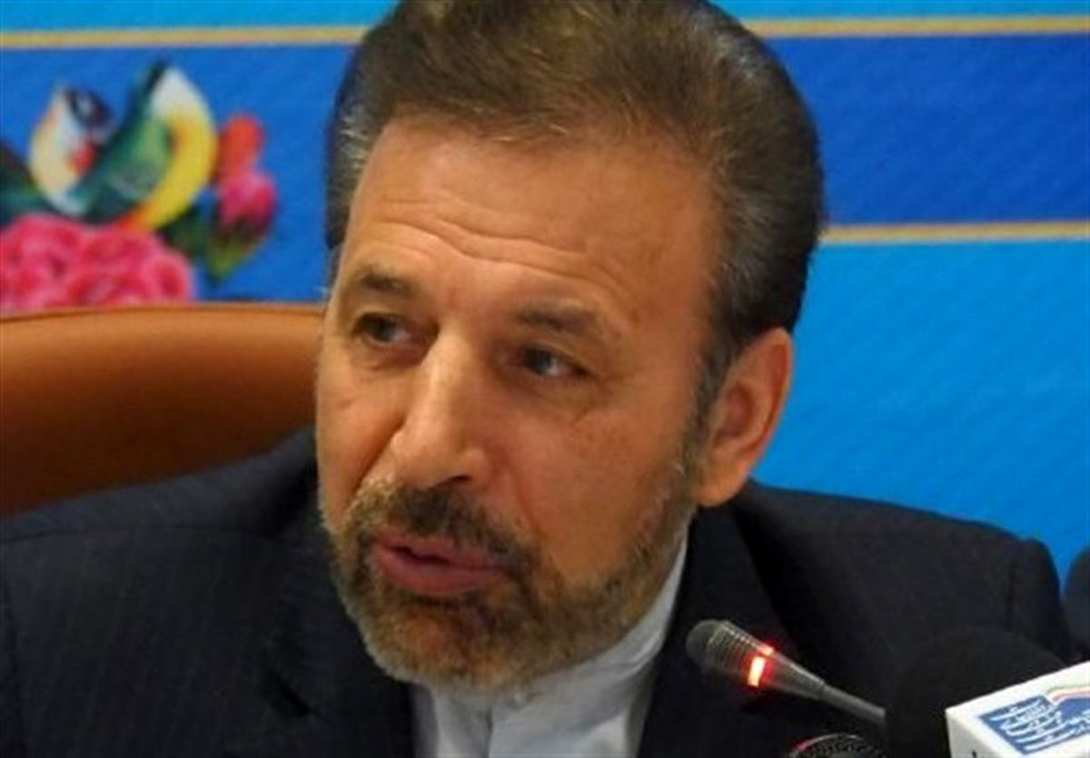 سیف:سوییچ کارتهای بانکی در کشورهای همسایه میسر میشود/واعظی: شبکه پهن باند کشور ۷ برابر شد