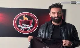 بچه غول استقلالی‌ها مشکی پوش شد+عکس