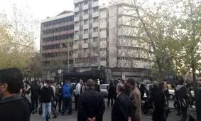 حمله آشوبگران به دانشگاه تهران