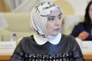 یک زن مسلمان رقیب پوتین شد
