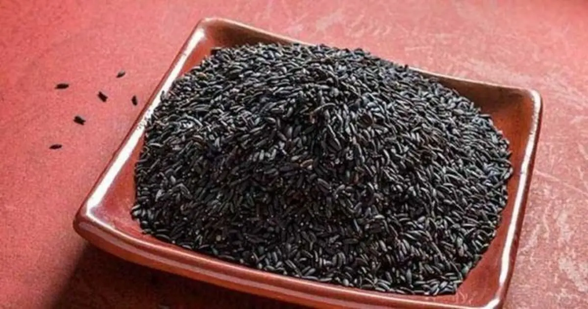 چگونه شربت "ضد سرماخوردگی" خانگی بسازیم