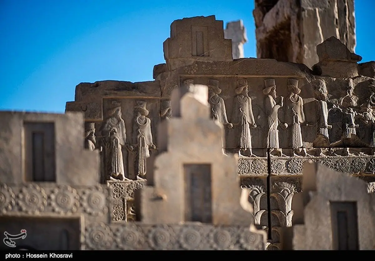 راز جا به‌جا نشدن دیوارهای تخت جمشید طی ۲۵۰۰ سال در هیچ زلزله‌ای