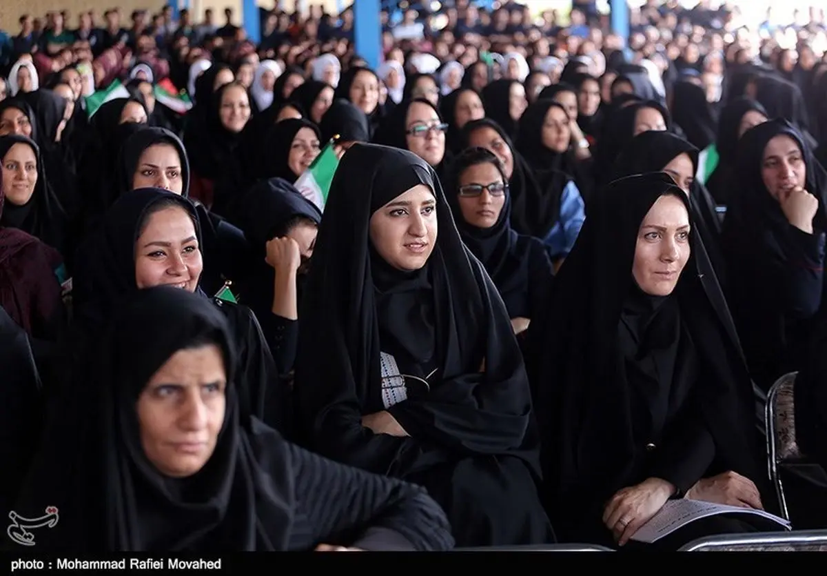 بانوان فرهنگی سرپرست خانوار شهرستان گنبدکاووس تسهیلات دریافت می‌کنند