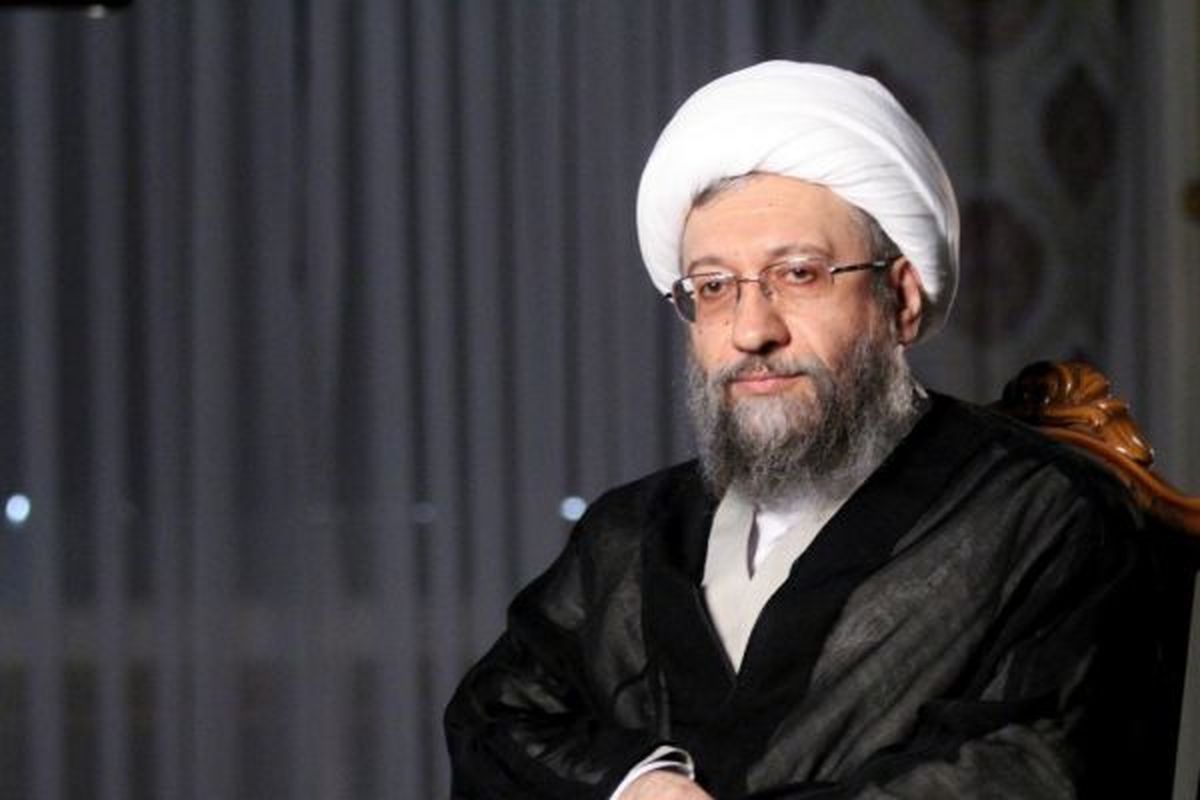 تقدیر آملیلاریجانی از نیروی انتظامی بهمنظور کنترل اعتراضات اخير