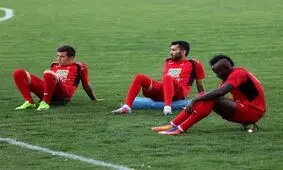 احمدزاده و منشا از پرسپولیس کنار گذاشته شدند