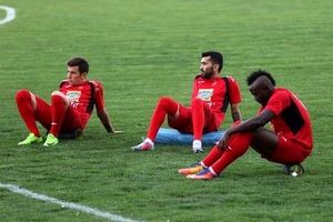 احمدزاده و منشا از پرسپولیس کنار گذاشته شدند