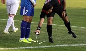 دعوا میان داوران بالا گرفت!