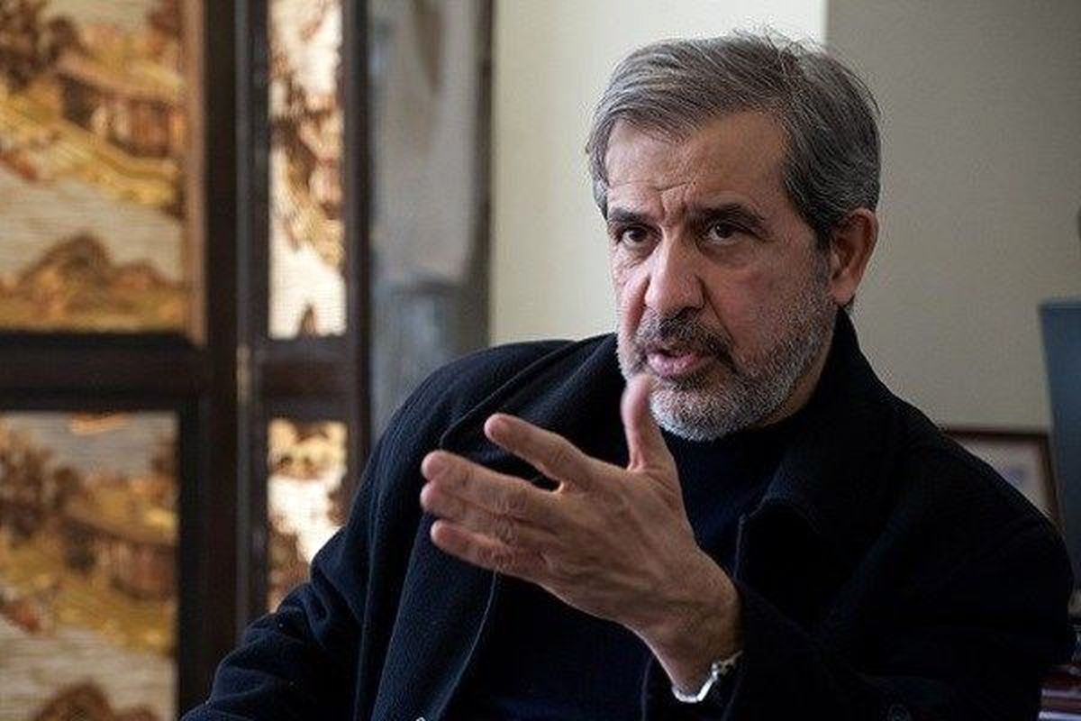 تعویق سفر مکرون به ایران «بچهگانه» بود