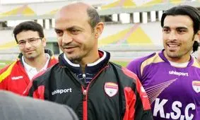 مدافع تیم ملی در خط مقدم جبهه/ عکس

