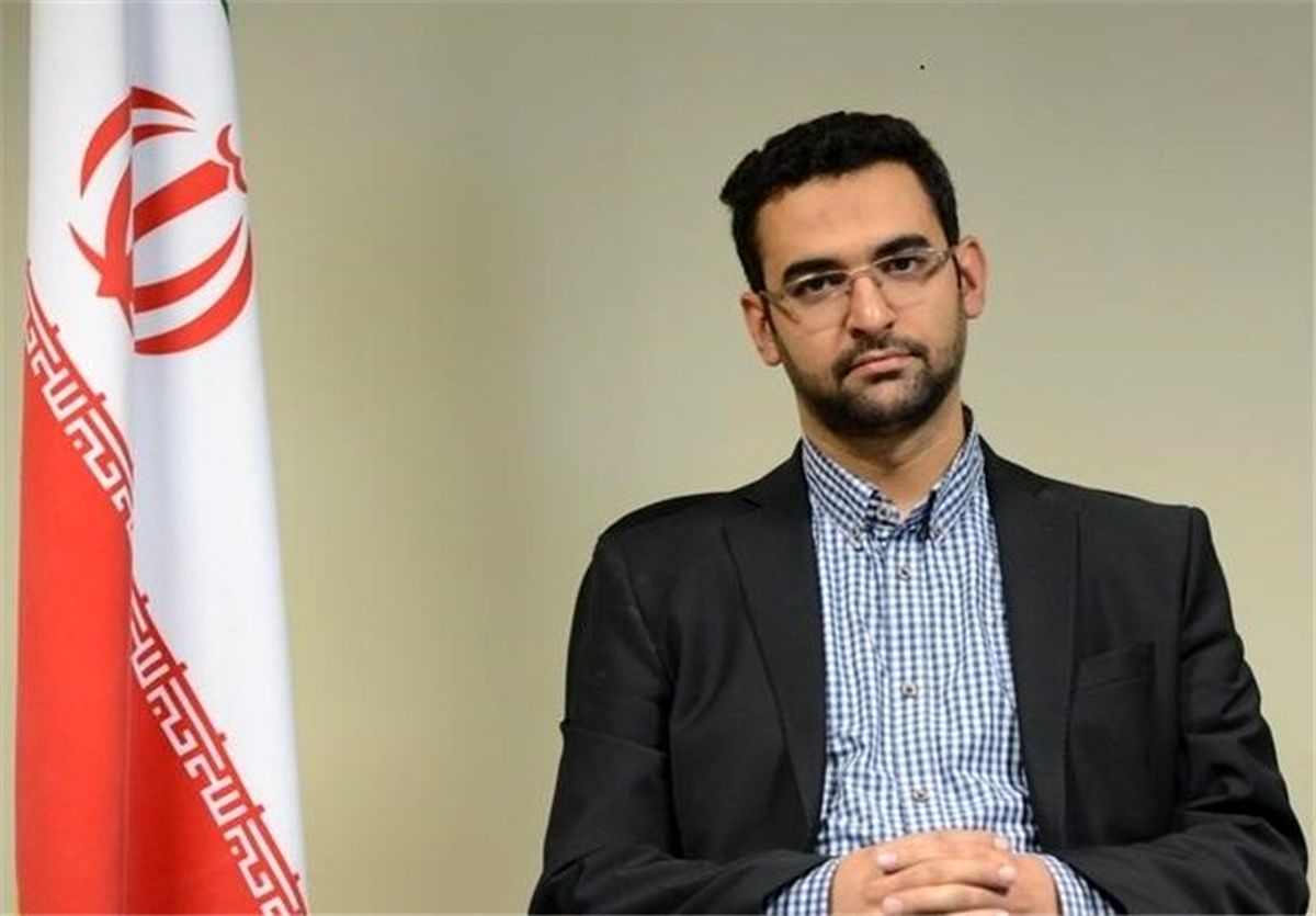 وزیر ارتباطات: سرویسهای اینترنتی بومی نیازمند اماننامه قضایی هستند