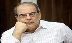 توصيه عباس عبدي به اصولگرايان/براي راهپيمايي عليه دولت مجوز بگيريد