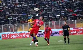 عکس دیدنی از هواداران نساجی در ورزشگاه وطنی قائمشهر