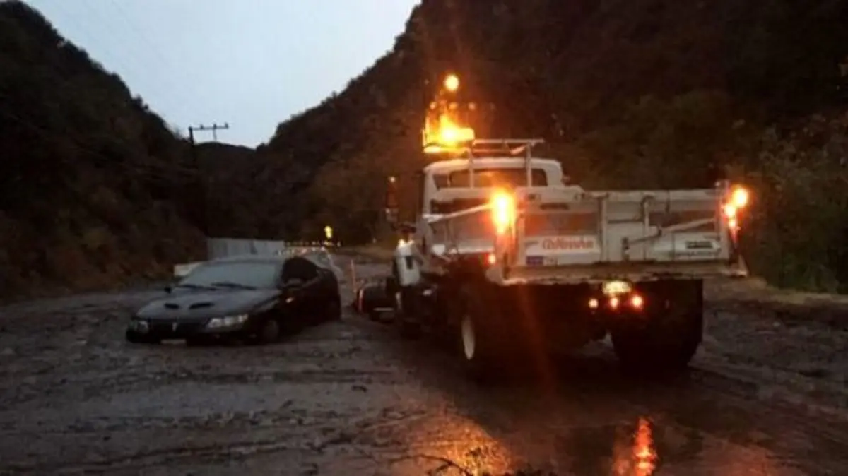 مرگ ۱۳ تن در اثر رانش زمین در کالیفرنیا