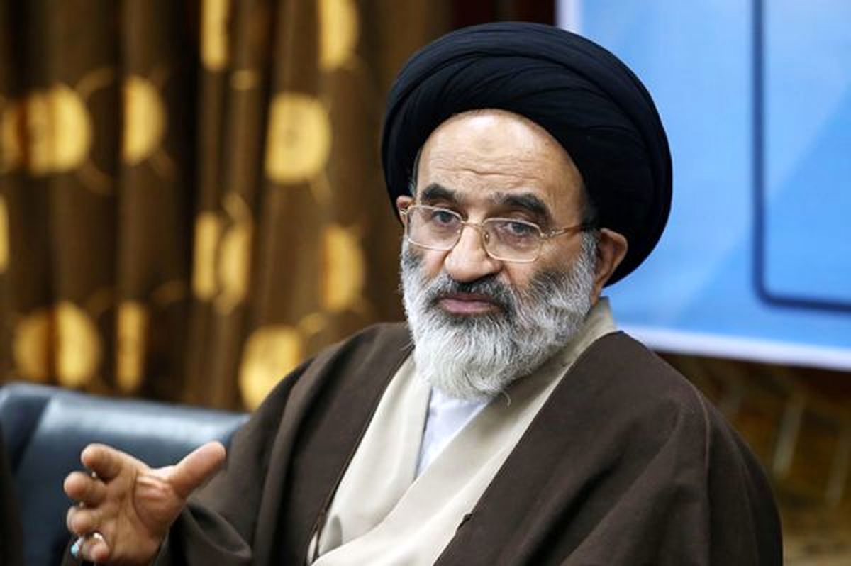 مخالف مقام معظم رهبری با دولتیشدن نمازهای جمعه