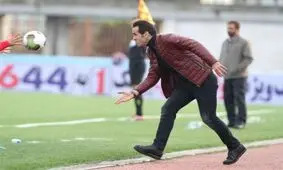 کریمی: قبل از حضور من ۳۷ نفر در تمرینات سپیدرود بودند/ باید دست پر به رشت برگردیم