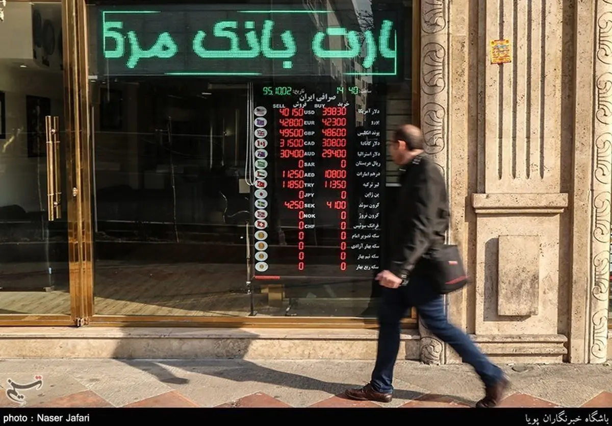 رفت و برگشت دلار به کانال ۴۰۰۰ تومان/ کردها خریدار دلار شدند