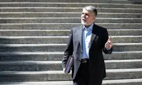 وزیر فرهنگ درباره زبان فارسی چه نظری دارد؟