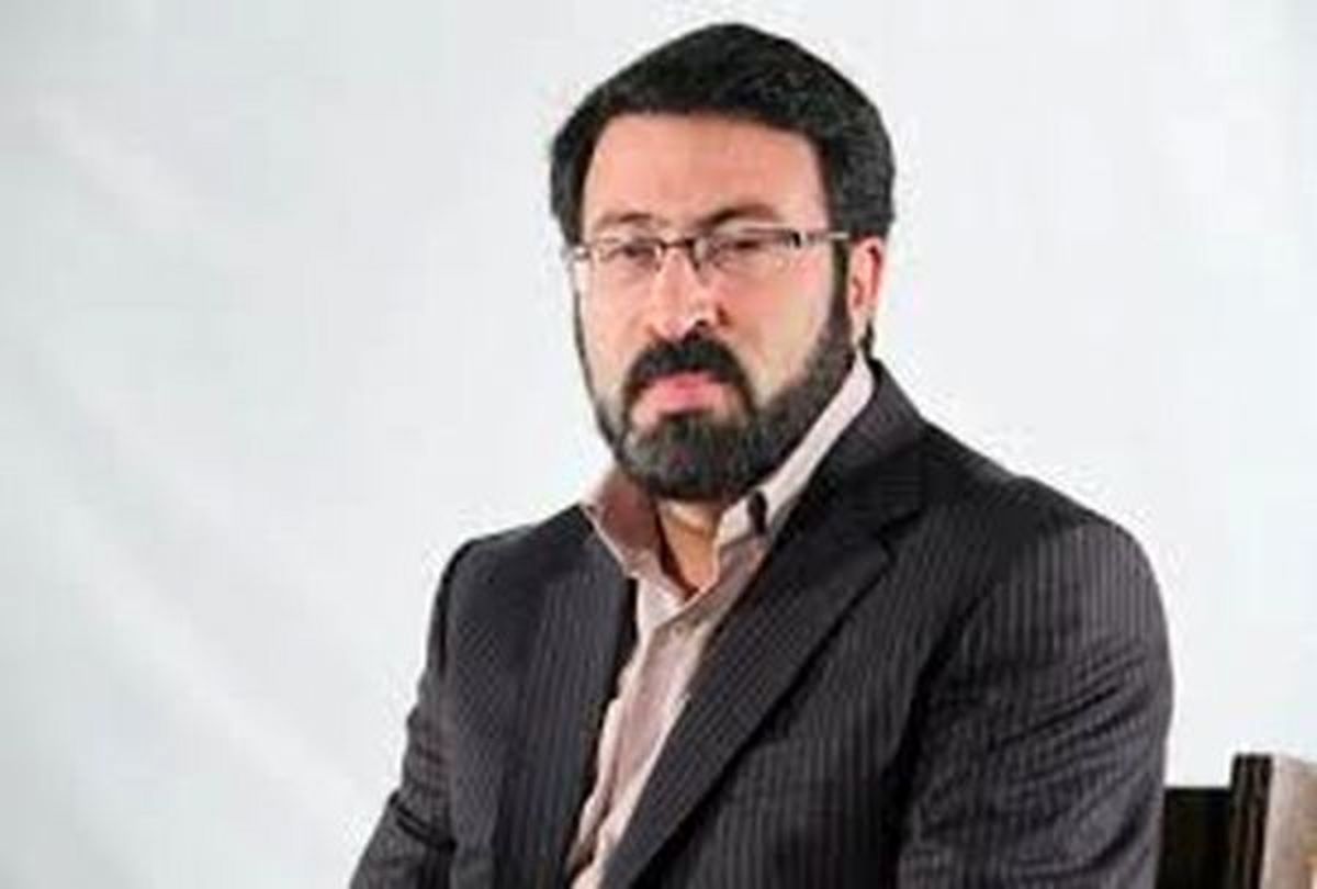 مدیر خاطی مدرسه حکم انفصال از خدمت دریافت کرد