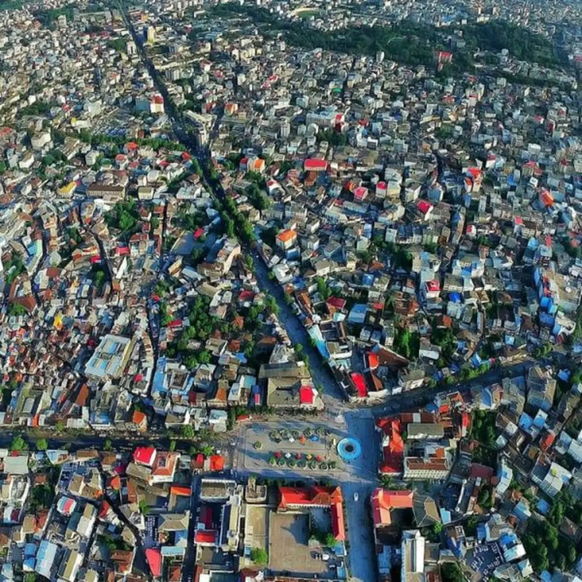 استاندار گیلان: جمعیت شهر رشت در حال افزایش است