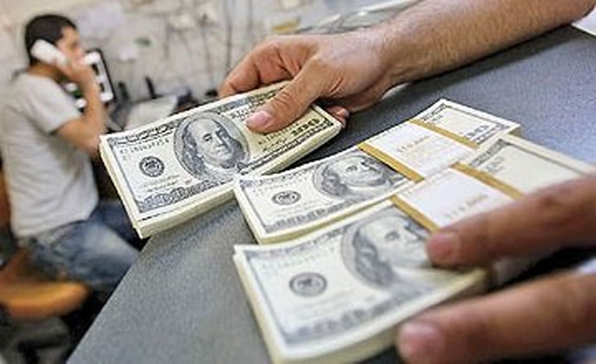 وضعیت ارز در بازار از نگاه فعالان اقتصادی