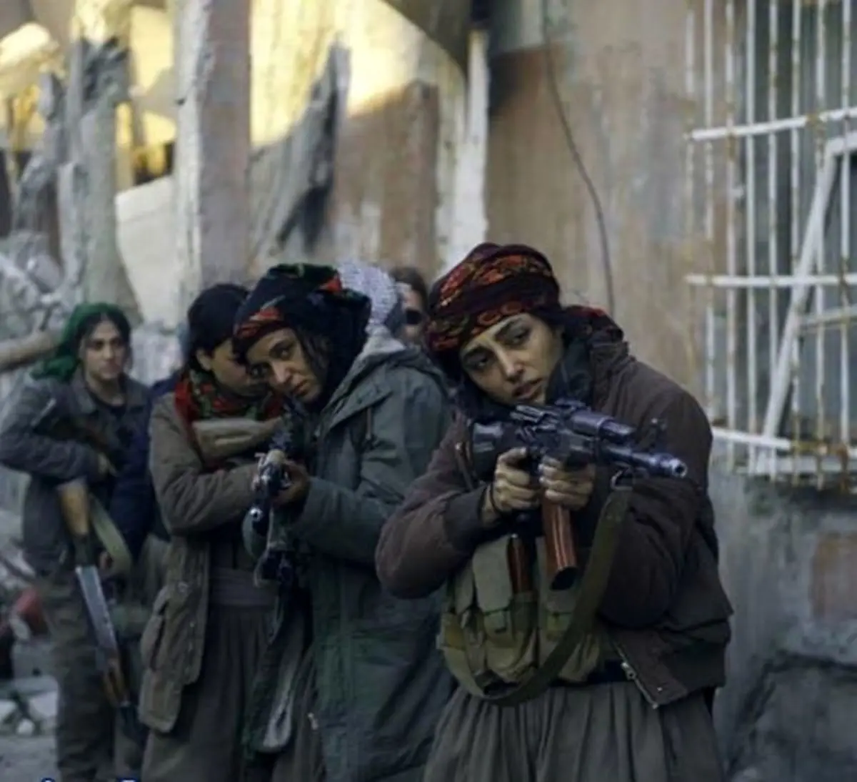 گلشيفته فراهانى در نمايي از فيلم جديدش به نام "دختران خورشيد"