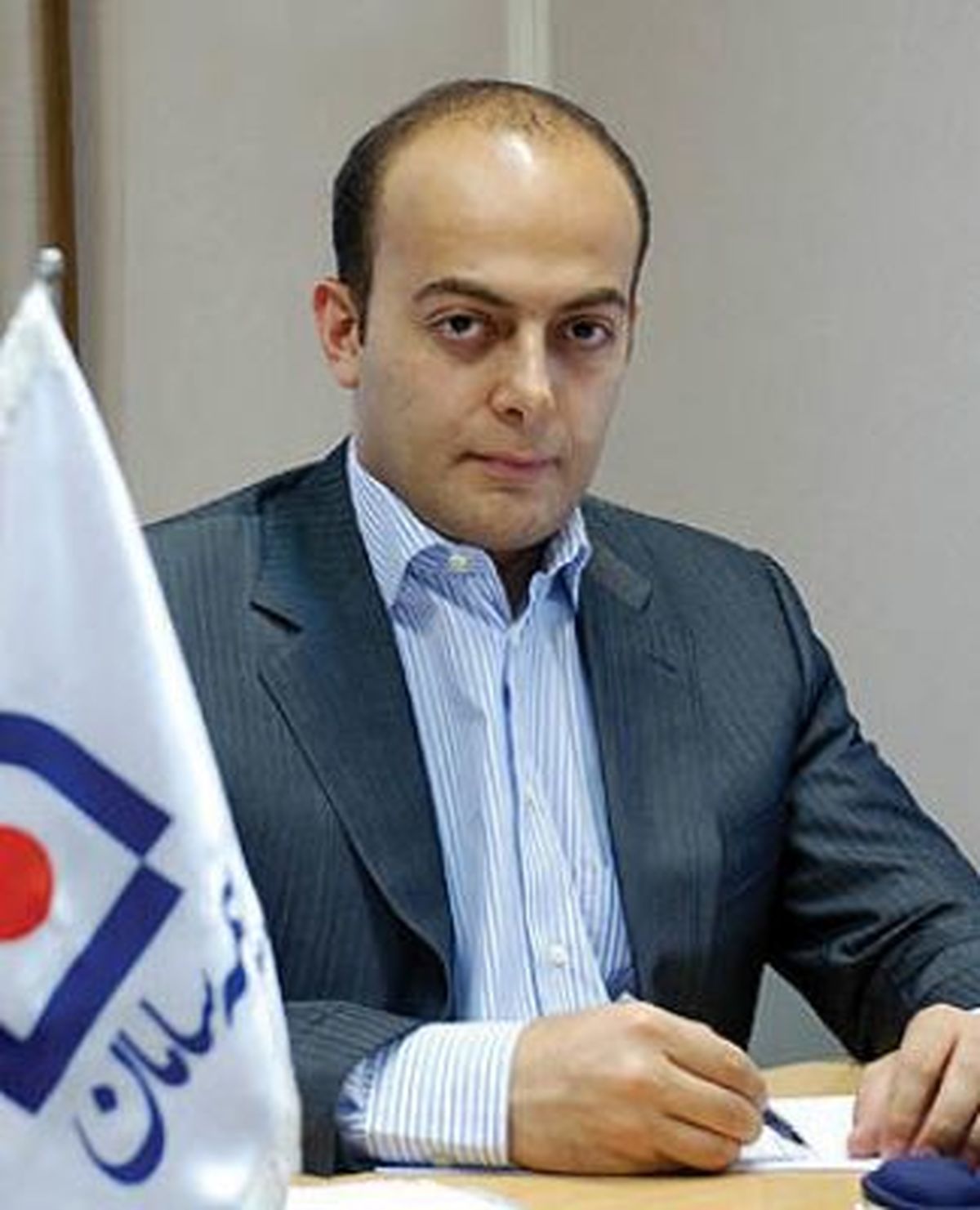 نرخ سود بانکی بر روی مطلوبیت بیمههای زندگی تاثیرگذار است