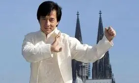 فلیپ بوک "جکی چان" ؛ از کودکی تا به امروز/ ویدئو