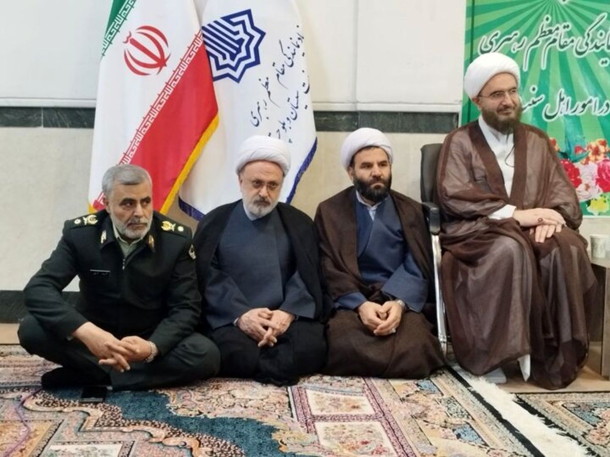 نماینده رهبر انقلاب: ترک فعلهای حوادث اخیر زاهدان رسیدگی شود/ جانباختگان بیگناه حوادث زاهدان شهید محسوب شدند