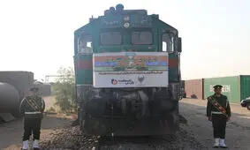 نخستین قطار کانتینری صادراتی قم به چین اعزام شد
