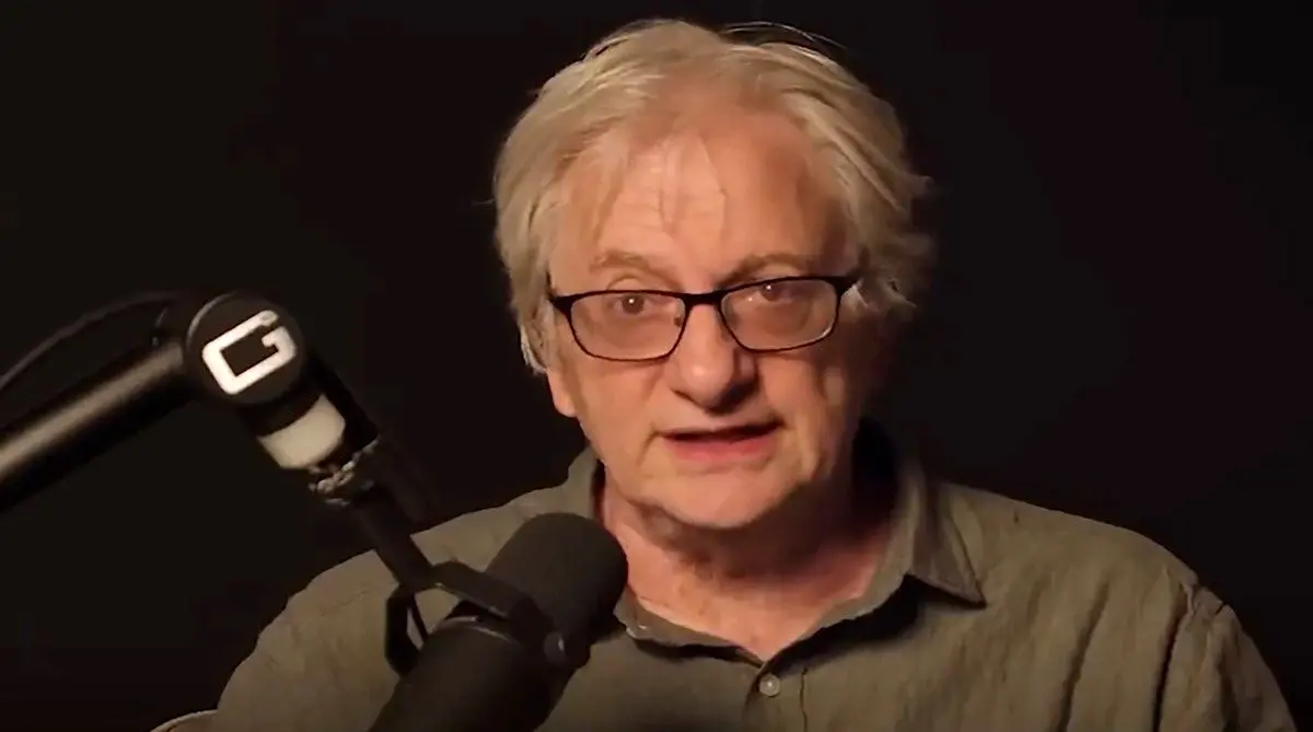 دیوید هرست: سیاست‌های ترامپ و نتانیاهو منطقه را به‌سوی جنگ با ایران می‌برد