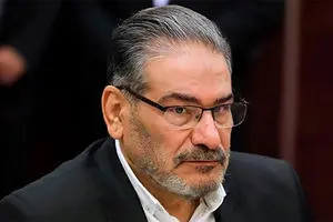 ستایش (فاطمه) شمخانی در ماجرای مهسا امینی در اروپا کشف حجاب کرد/ اگر انقلاب نشده بود، خانواده شمخانی نهایتا چند لنج داشت/ ویدئو