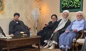 حضور سید حسن خمینی و رئیس دولت اصلاحات در عزاداری منزل ابطحی