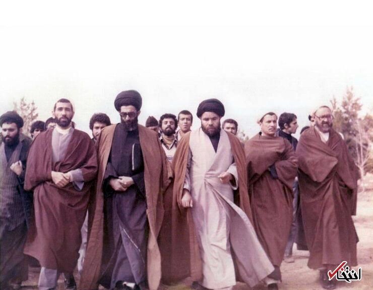 (عکس) شهید مطهری در کنار روحانیون انقلاب
