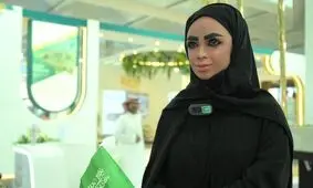 ربات محجبه بازدیدکنندگان از نمایشگاه را شگفت زده کرد/ ویدئو