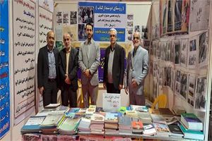 محمد رعیت مهمان غرفه کتابخانه عمومی مستقل فرهنگ روستای بالاجاده شد