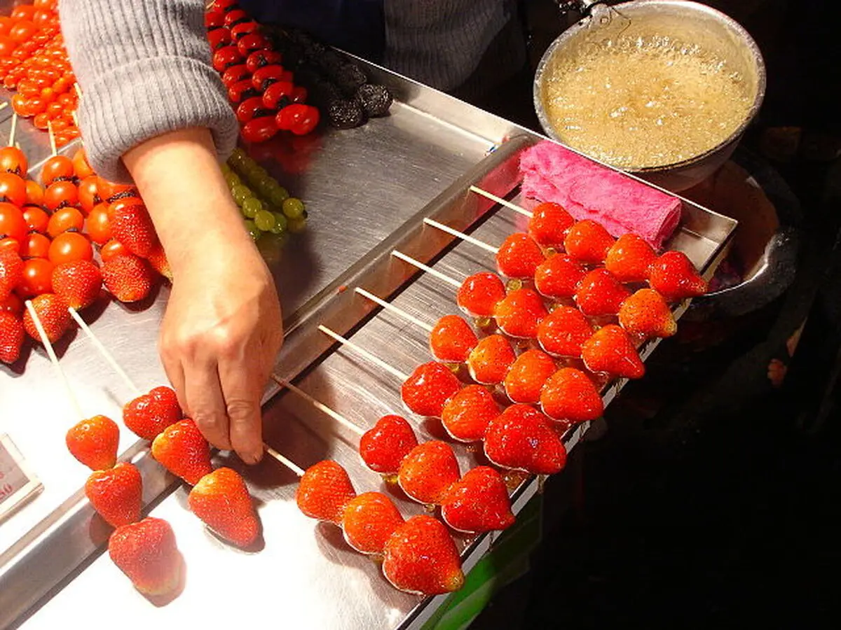 چگونه میوه آبنباتی درست کنیم؟/ ویدئو