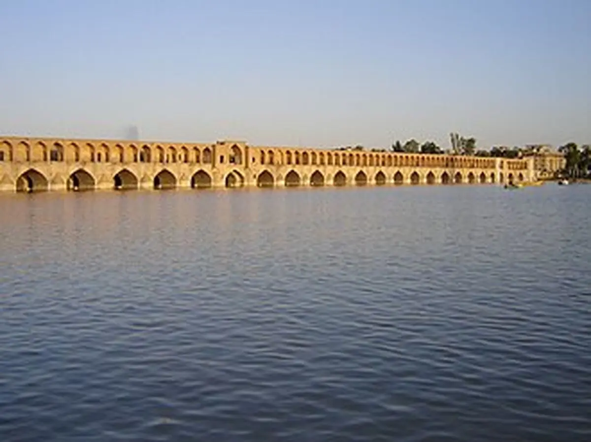 غرق‌شدن مرگبار جوان 18 ساله در زاینده رود/ ویدئو