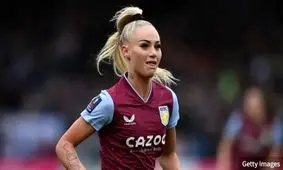 زیباترین فوتبالیست زن جهان وارد حرفه‌ای شد که باور نمی‌کنید!

