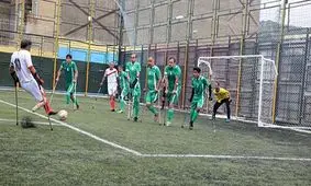 سرمربی تیم ملی فوتبال ۷ نفره استعفا کرد

